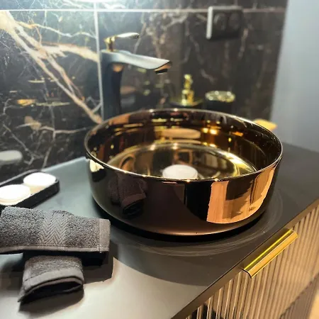 L'elegance - Charme - Jacuzzi - -secret- Parking * Sarrebourg