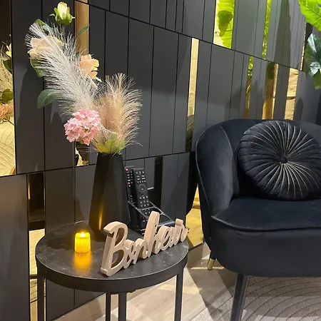 L'elegance - Charme - Jacuzzi - -secret- Parking