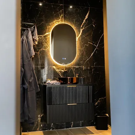 L'elegance - Charme - Secret - Jacuzzi - Parking * 자르부르