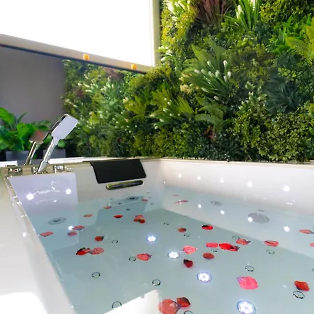 Apartment L'elegance - Charme - Jacuzzi - -secret- Parking