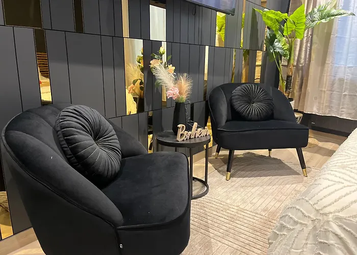 L'elegance - Charme - Secret - Jacuzzi - Parking Sarrebourg